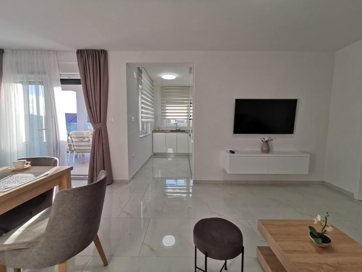 Ivana Apartman